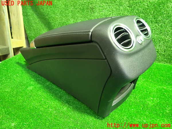 1UPJ-22957540]ベンツ C180 ステーションワゴン(205240C S205)センターコンソール 中古_m0002.jpg