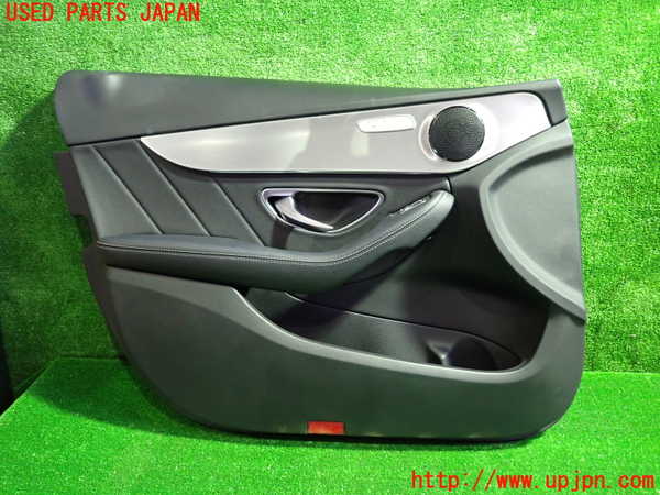1UPJ-22951264]ベンツ C180 ステーションワゴン(205240C S205)左前ドア内張り 中古_m0001.jpg
