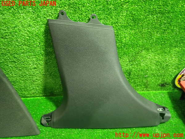 1UPJ-22957670]ベンツ C180 ステーションワゴン(205240C S205)左センターピラートリム 中古_m0002.jpg