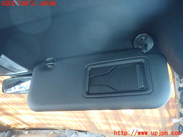 5UPJ-22967625]カローラ ハイブリッド(ZWE215)室内サンバイザー右側 中古_m0002.jpg