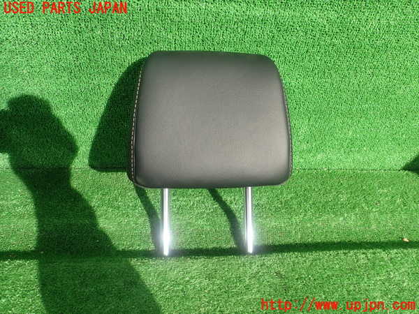 5UPJ-22967150]カローラ ハイブリッド(ZWE215)右2列目ヘッドレスト 中古_m0001.jpg