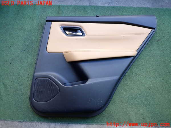 2UPJ-22971294]エクストレイル(SNT33)右後ドア内張り 中古_m0001.jpg