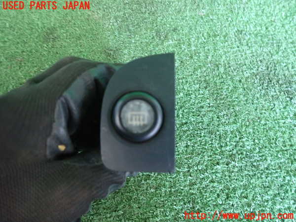 5UPJ-22986300]シビック タイプR(EK9)デフォッガースイッチ 中古_m0001.jpg