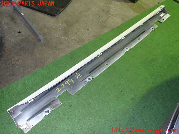 1UPJ-22991392]ベンツ CLA200 d(118312M C118)左サイドステップ 中古_m0005.jpg