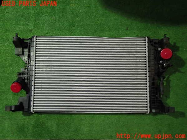 1UPJ-22992451]ベンツ CLA200 d(118312M C118)インタークーラー1 中古_m0003.jpg