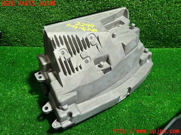 5UPJ-22996239]ベンツ CLA200 d(118312M C118)メーター・その他 中古_m0003.jpg