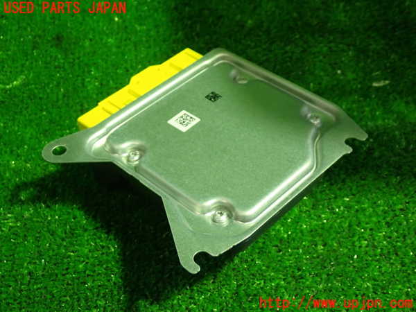 5UPJ-22996145]ベンツ CLA200 d(118312M C118)エアバッグコンピューター 中古_m0003.jpg