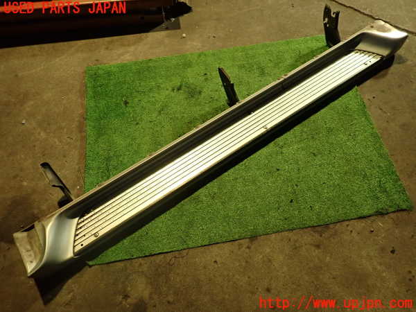 2UPJ-23011392]ハイラックスサーフ(RZN185W)左サイドステップ 中古_m0001.jpg