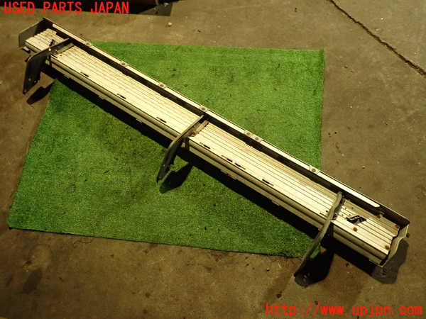 2UPJ-23011392]ハイラックスサーフ(RZN185W)左サイドステップ 中古_m0005.jpg