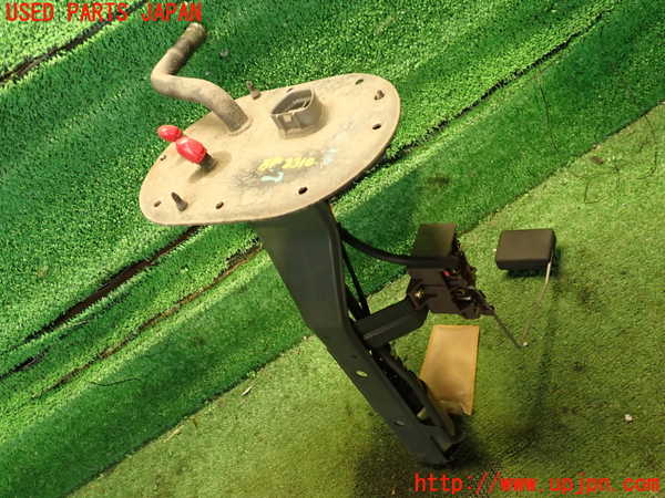 2UPJ-23012510]ハイラックスサーフ(RZN185W)燃料ポンプ 中古_m0002.jpg