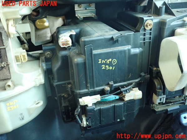 2UPJ-23016081]ハイラックスサーフ(RZN185W)エバポレーター1 中古_m0001.jpg