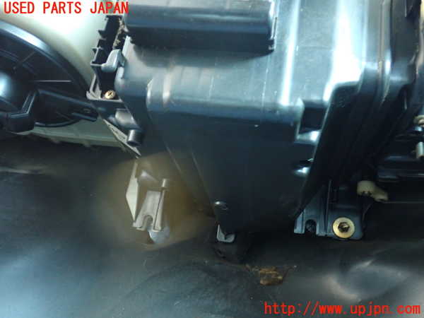 2UPJ-23016081]ハイラックスサーフ(RZN185W)エバポレーター1 中古_m0002.jpg