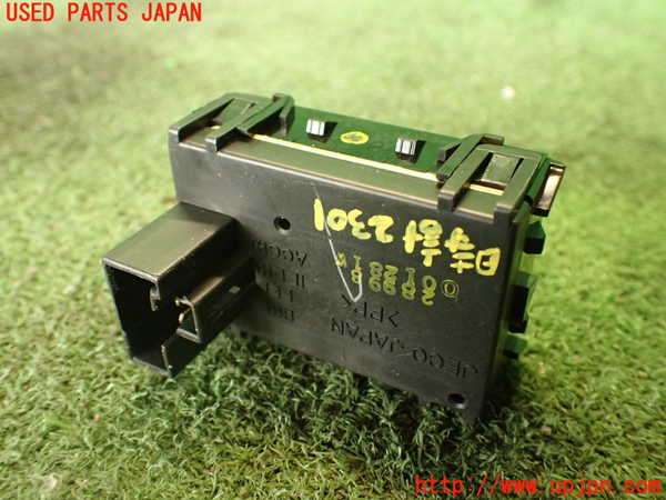 2UPJ-23017850]ハイラックスサーフ(RZN185W)時計 中古_m0003.jpg