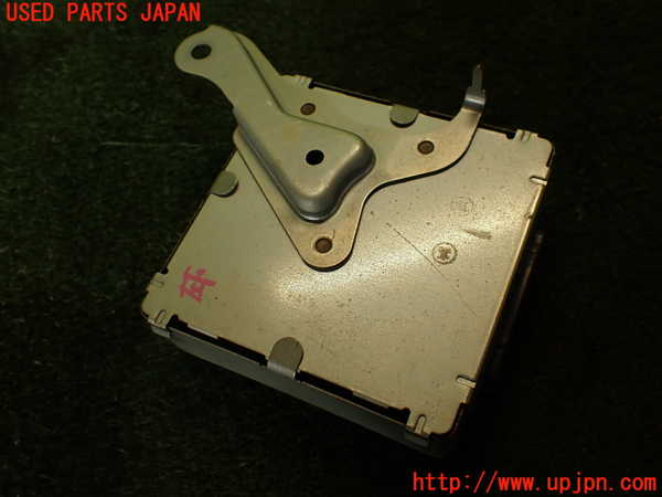 2UPJ-23016147]ハイラックスサーフ(RZN185W)コンピューター2 (COMPUTER 4WD CONTROL) 中古_m0002.jpg