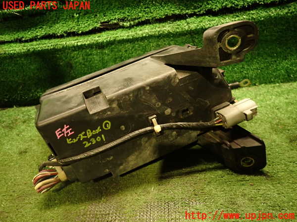 2UPJ-23016741]ハイラックスサーフ(RZN185W)ヒューズボックス1 中古_m0003.jpg