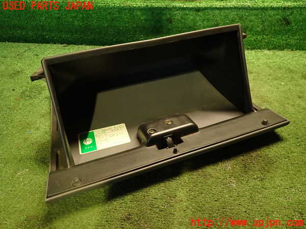 2UPJ-23017516]ハイラックスサーフ(RZN185W)グローブボックス1 中古_m0003.jpg