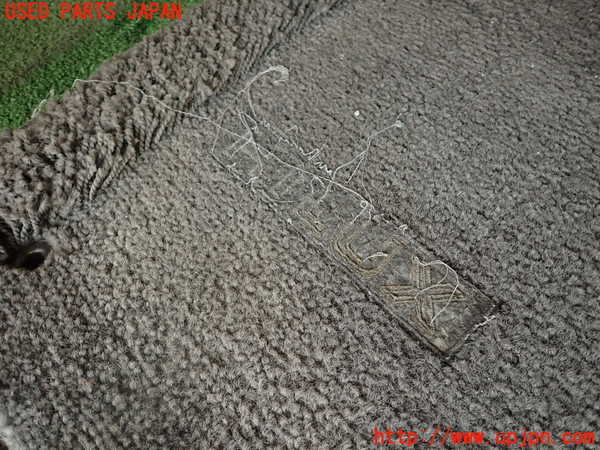 2UPJ-23017800]ハイラックスサーフ(RZN185W)フロアマット 中古_m0004.jpg