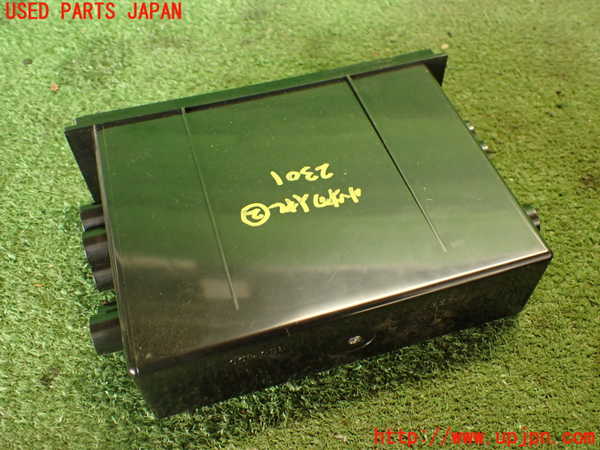 2UPJ-23017842]ハイラックスサーフ(RZN185W)小物入れ2 中古_m0003.jpg