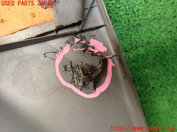 2UPJ-23011234]ハイラックスサーフ(RZN185W)右前ドア内張り 中古_m0005.jpg