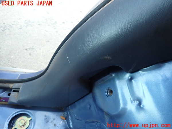 2UPJ-23017675]ハイラックスサーフ(RZN185W)右リアピラートリム 中古_m0003.jpg