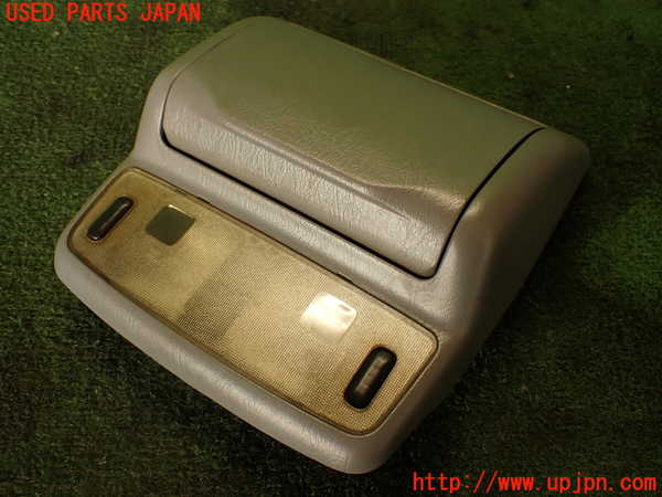 2UPJ-23016411]ハイラックスサーフ(RZN185W)ルームランプ1 (真中 1列目) 中古_m0001.jpg