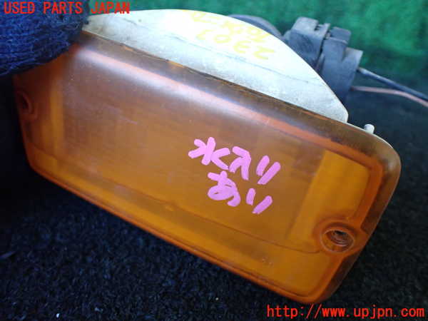 1UPJ-23031160]ジープ・ラングラー(TJ40S)右ウィンカーレンズ 中古_m0002.jpg