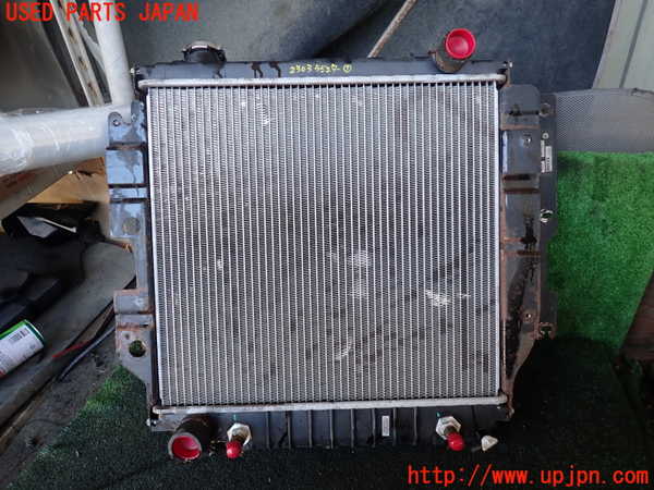 1UPJ-23032321]ジープ・ラングラー(TJ40S)ラジエーター1 中古_m0002.jpg