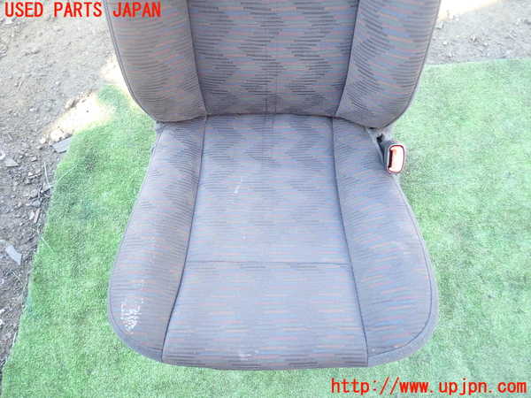 1UPJ-23037035]ジープ・ラングラー(TJ40S)運転席シート 中古_m0003.jpg