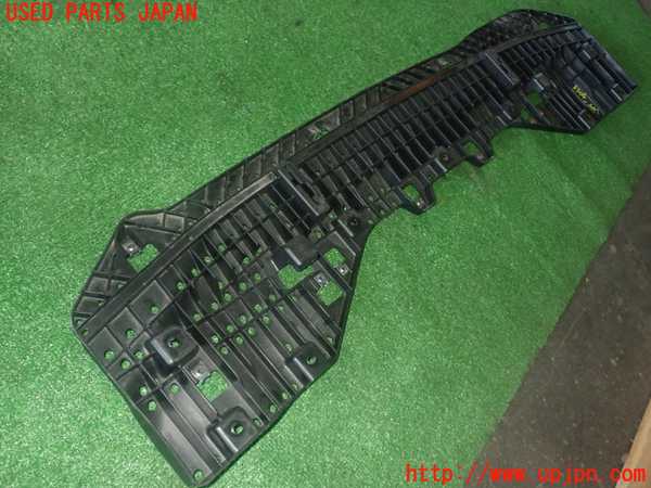 5UPJ-23042170]スイフトスポーツ(ZC33S)エンジンアンダーカバー 中古_m0004.jpg