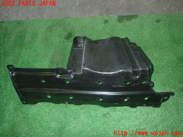 5UPJ-23041722]スイフトスポーツ(ZC33S)アンダーカバー2 中古_m0001.jpg