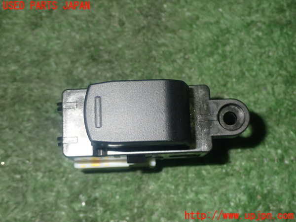 1UPJ-23046245]スイフトスポーツ(ZC33S)左前パワーウィンドウスイッチ 中古_m0001.jpg