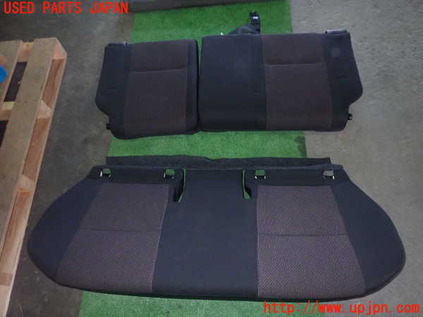 1UPJ-23047385]スイフトスポーツ(ZC33S)リアシート 中古_m0001.jpg