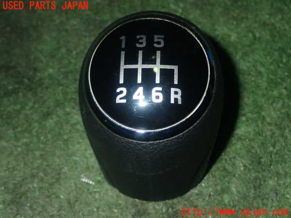 5UPJ-23047570]スイフトスポーツ(ZC33S)シフトノブ 中古_m0001.jpg