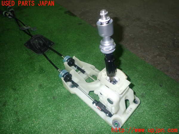 5UPJ-23047560]スイフトスポーツ(ZC33S)MTシフトレバー 中古_m0003.jpg