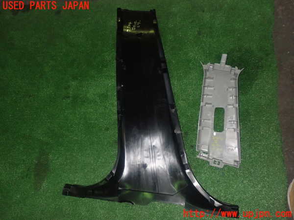 5UPJ-23047665]スイフトスポーツ(ZC33S)右センターピラートリム 中古_m0002.jpg