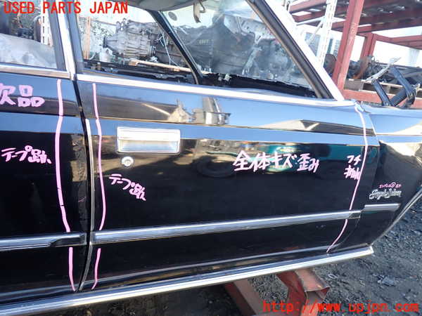 5UPJ-23051230]クラウン 4ドア ハードトップ(MS112)右前ドア NSG M519 中古_m0001.jpg