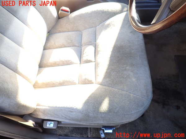 5UPJ-23057035]クラウン 4ドア ハードトップ(MS112)運転席シート 中古_m0003.jpg