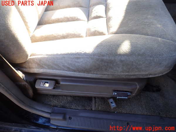 5UPJ-23057035]クラウン 4ドア ハードトップ(MS112)運転席シート 中古_m0004.jpg