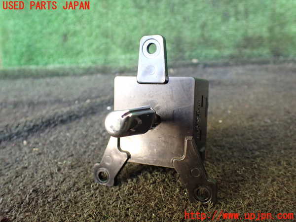 5UPJ-23056280]クラウン 4ドア ハードトップ(MS112)ミラースイッチ 中古_m0001.jpg