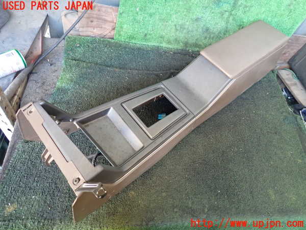 5UPJ-23057540]クラウン 4ドア ハードトップ(MS112)センターコンソール 中古_m0001.jpg