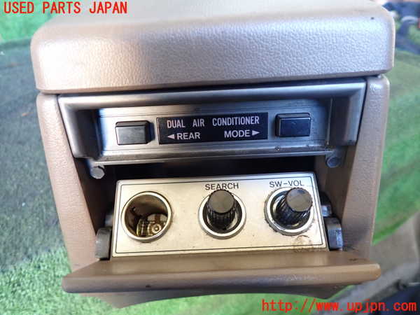 5UPJ-23057540]クラウン 4ドア ハードトップ(MS112)センターコンソール 中古_m0004.jpg