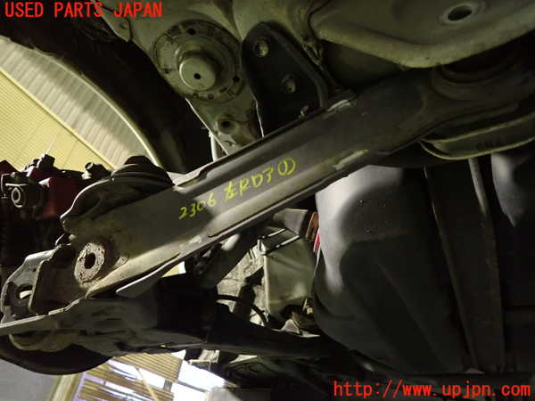 5UPJ-23065226]シビック タイプR(FD2)左リアロアアーム1 中古_m0002.jpg