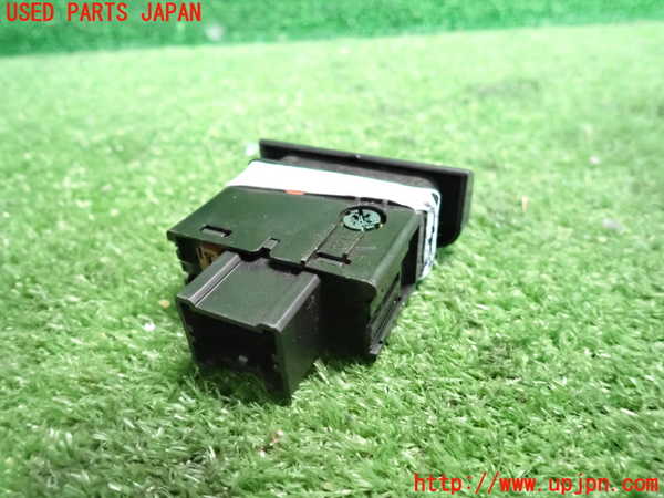 2UPJ-23076307]インテグラ タイプR(DC2)スイッチ2 (デフォッガー) 中古_m0002.jpg