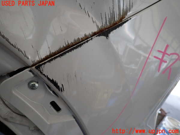 2UPJ-23081610]ヴェゼル ハイブリッド(e：HEV)(RV5)リアバンパー 中古_m0004.jpg