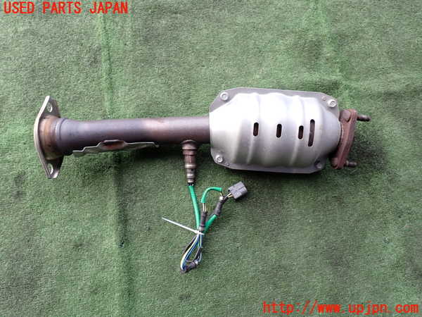 2UPJ-23082661]ヴェゼル ハイブリッド(e：HEV)(RV5)触媒1 中古_m0002.jpg