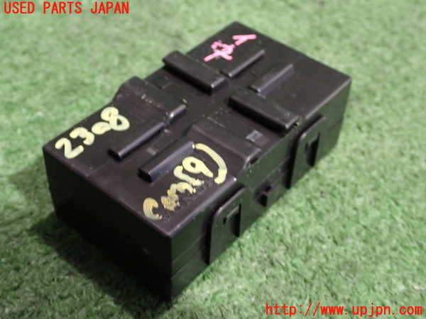 2UPJ-23086154]ヴェゼル ハイブリッド(e：HEV)(RV5)コンピューター9 (81289-3M01-J110-M1-0003) 中古_m0002.jpg