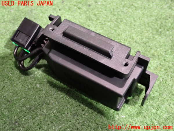 2UPJ-23086157]ヴェゼル ハイブリッド(e：HEV)(RV5)コンピューター12 (8B500-3M0-J010-M1) 中古_m0001.jpg