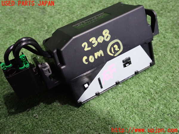 2UPJ-23086157]ヴェゼル ハイブリッド(e：HEV)(RV5)コンピューター12 (8B500-3M0-J010-M1) 中古_m0002.jpg