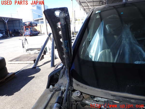 2UPJ-23091068]アウディ・A8 ハイブリッド(4HCHJA)ボンネットダンパー 中古_m0001.jpg
