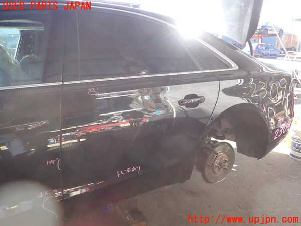 2UPJ-23091320]アウディ・A8 ハイブリッド(4HCHJA)左後ドア (43R-000211) 中古_m0001.jpg